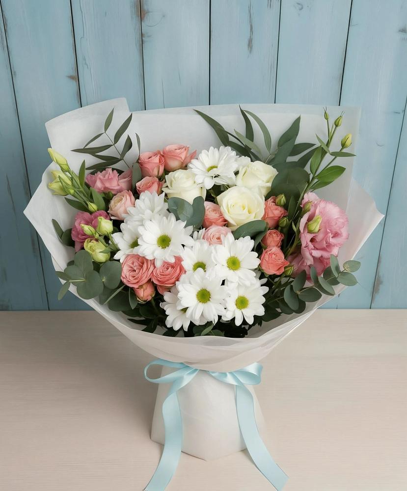 Букет цветов из: Розы, Лизиантусы и Хризантемы в Станционно-Ояшинском