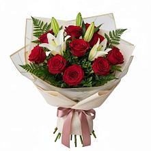 Букет цветов из:  Лилии и Розы в Станционно-Ояшинском