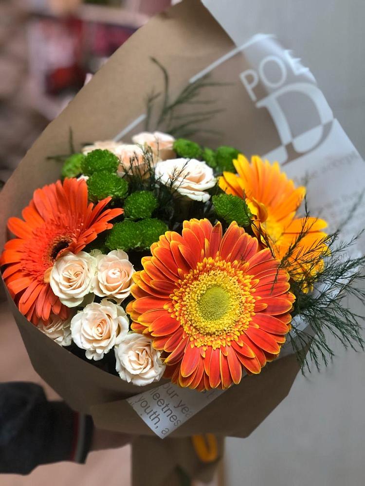 Букет цветов из: Герберы, Хризантемы и Розы в Станционно-Ояшинском
